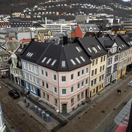 Leilighet Dinbnb L 250m From Citycenter L Fireplace L Sleeps 6 L 24i7 Check In Bergen