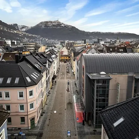 Dinbnb L 250m From Citycenter L Fireplace L Sleeps 6 L 24i7 Check In Apartament *